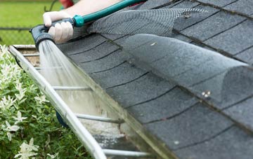 Redding gutter cleaning costs
